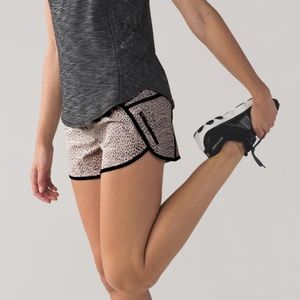 Lululemon Tracker Short III